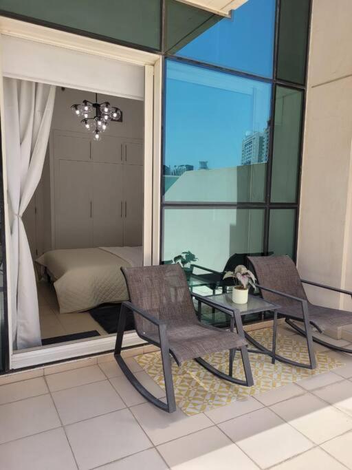 A Cozy 1bhk In Business Bay Dubai